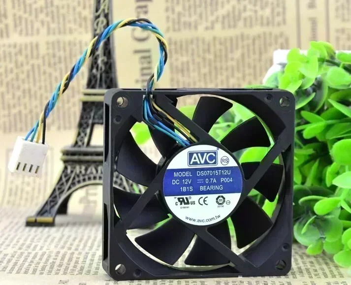 The original AVC DS07015T12U 12V0.70A 7CM 70*70*15 4 pin PWM large volume CPU fan