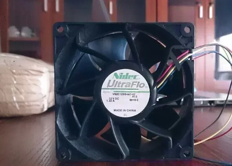 Wholesale: T350G7 NIDEC 9238 12V 1.32A V92E12BS4A7-07 chassis fan fan