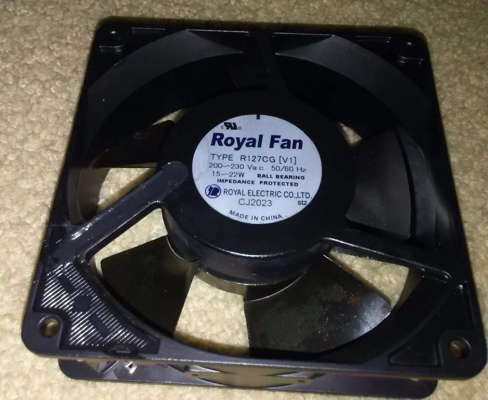 Royal Fan R127CG [V1] 200~230VAC 15~22W ball bearing fan
