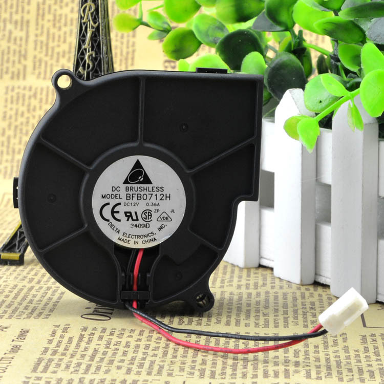 Free Shipping Original Delta BFB0712H 7530 DC 12V 0.36A projector blower centrifugal fan cooling fan 75* 75*30mm