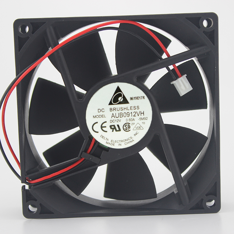 Delta EFB0812HHB 12V 80*80*15mm 0.4A 4-line PWM intelligent temperature control cooling fan