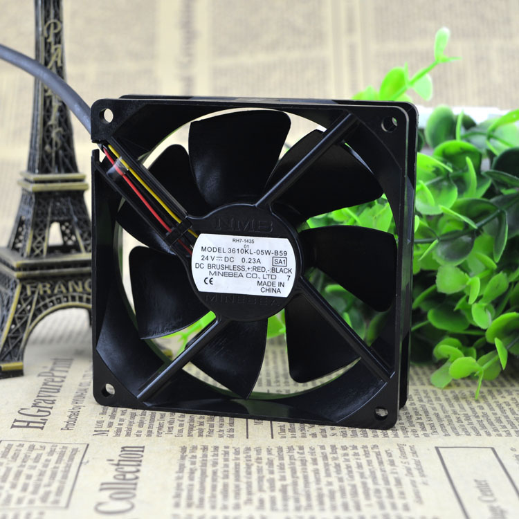 Free Delivery. 4020 GM2404PKVX - A 24 v 1.7 W inverter fan