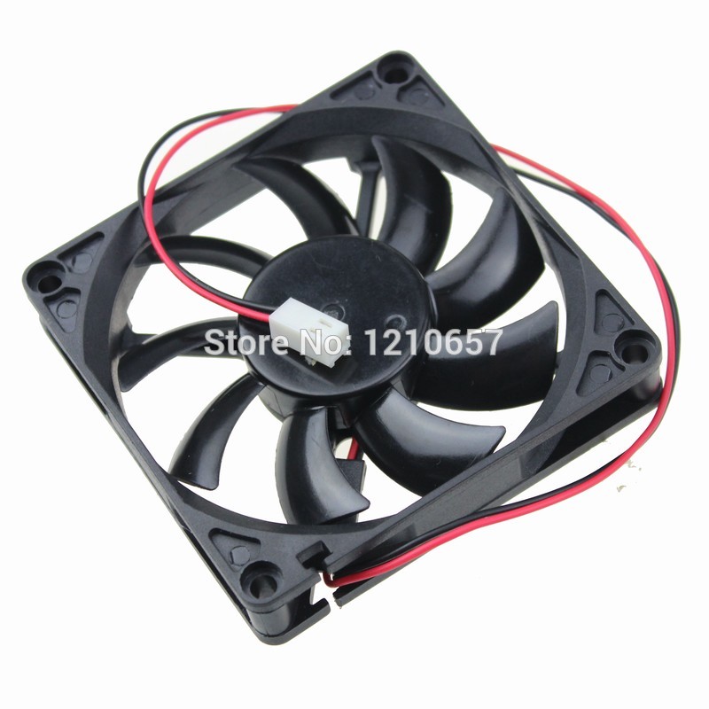 200 Pieces LOT Gdstime 80mm 80x80x20mm 8cm DC 24V 2Pin Brushless Cooling Fan