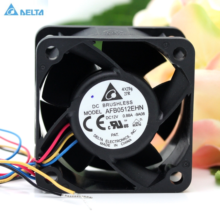 AVC DE07015R12U DC 12V 0.7A 7CM 70*70*15mm 4 Wires Cooling Fan